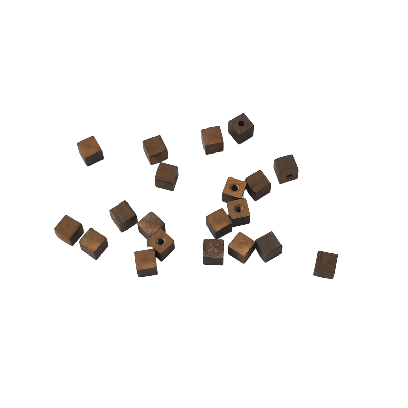 20 Stück Drehteile 4x4x4mm mit Gewinde M1,3 für Kettelstiftanhänger Messing roh - DR444M13MS