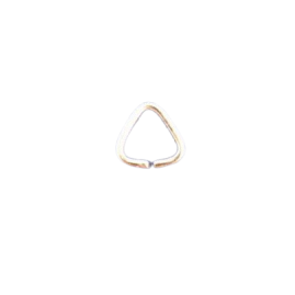 500 Stück Triangel Messing R-10 hellplatin 4,8 x 0,6mm - TRI4806MSR10